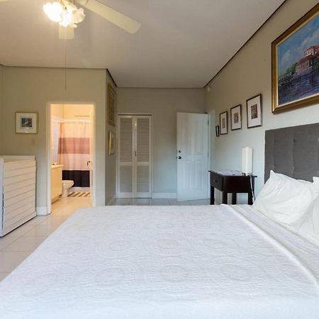 Chester Avenue Guest House Кингстон Экстерьер фото